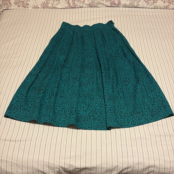 Vintage Pendleton pleated teal skirt - Picture 3 of 10